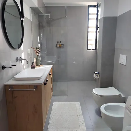 Апартаменты Behome *